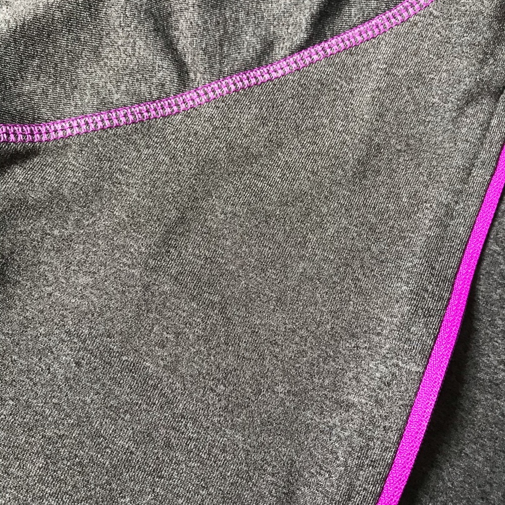 Half zip pull over - Picture 4 of 7